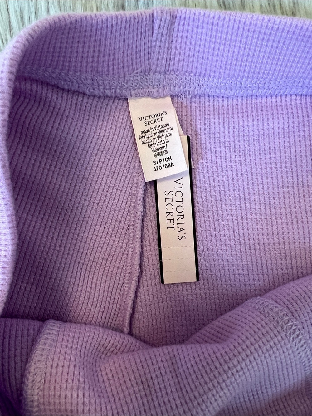 Victoria’s Secret Lilac Waffle Knit Two-Piece Lounge Set - Picture 8 of 12